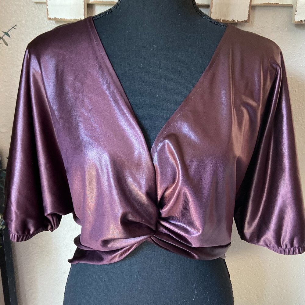 Victoria Sport Maroon Twist Front Crop Athletic Work Out Top L